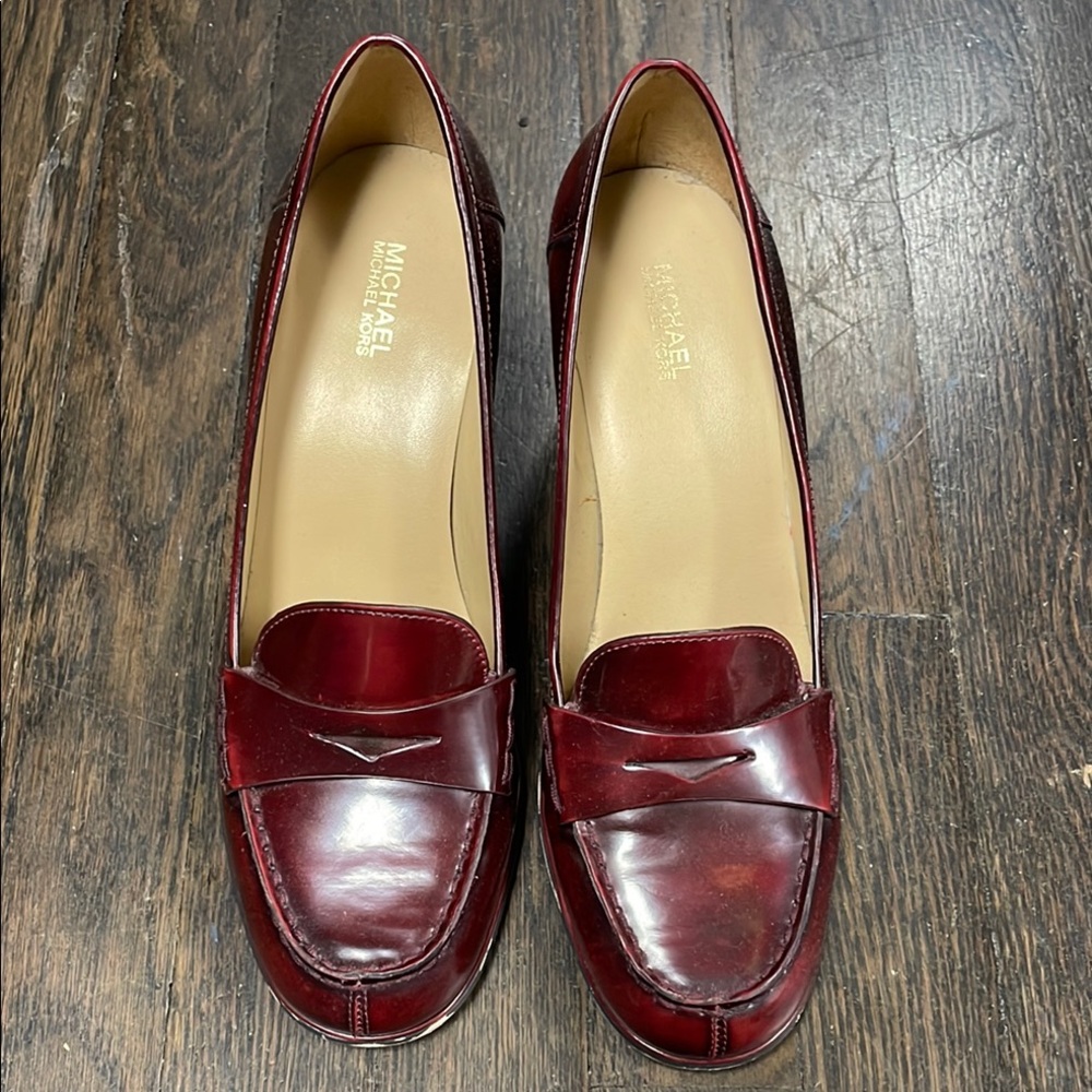 Michael Kors Red Flats Timeless Design